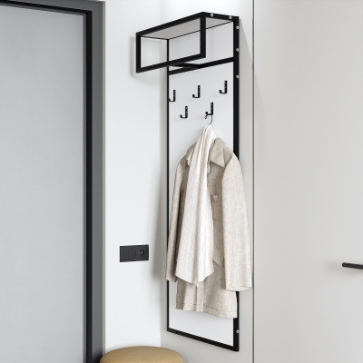 Вешалка для одежды настенная с крючками (высота 1500)